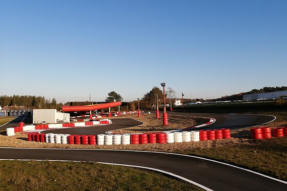Session de karting sur piste de compétition - Racing Kart du Mans - Montfort-le-Gesnois (72)
