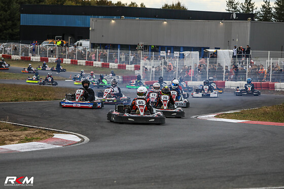 Session de karting sur piste de compétition - Racing Kart du Mans - Montfort-le-Gesnois (72)