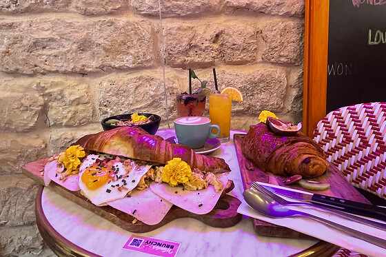 Wonderland Brunchy Louvre - photo 9