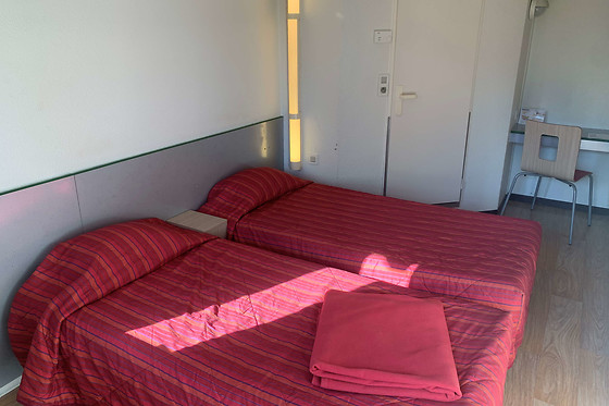 HOTEL PREMIERE CLASSE Angers Ouest - photo 2