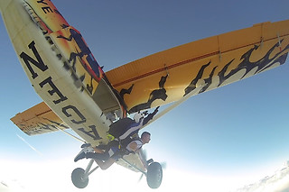 Un saut en parachute en tandem - École de parachutisme d'Agen - Estillac (47)