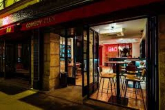 Red Comedy Club - photo 3