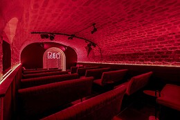 Red Comedy Club