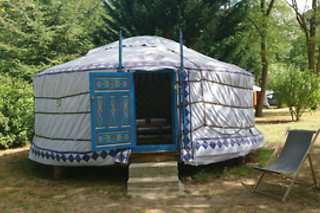 Séjour pour 2 au Camping Le Viaduc** à Arlebosc (07)