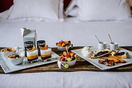 Red's Redaelli Hotel