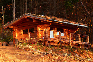 Nuit en fuste pour 2 au Chalet des 2 Roches à Borée (07)