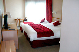 Hotel The Originals Thonon-les-Bains L'Arc-En-Ciel
