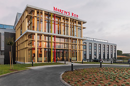Martin's Red ****
