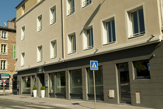 Brit Hotel Mâcon Centre Gare - photo 0