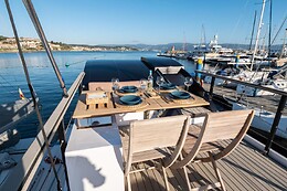 CASA FLOTANTE SANXENXO