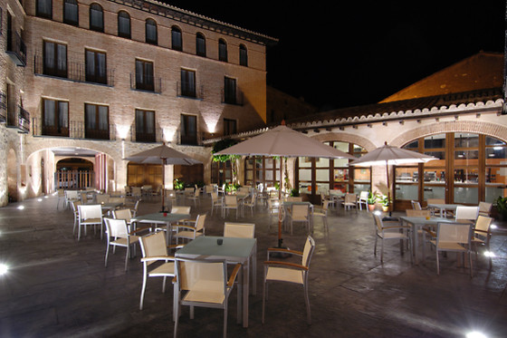 HOTEL CIENBALCONES - photo 4