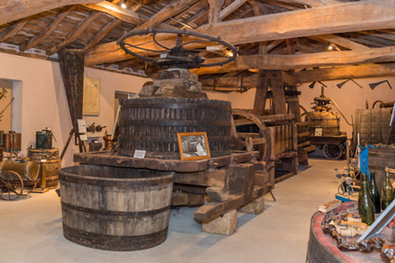 Visites et dégustation de vin pour deux au Château de la Greffière à La Roche-Vineuse (71)