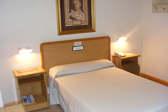 HOTEL CESARAUGUSTA - photo 0
