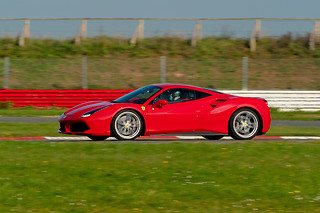 Découverte Ferrari 488 GTB (6 tours) sur le Grand Circuit du Roussillon (66)