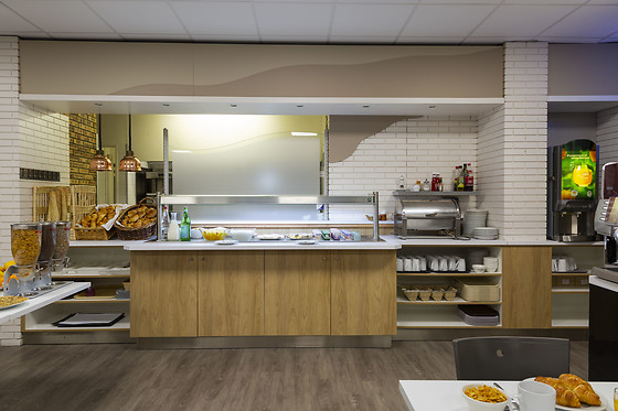 Comfort Hotel Aeroport Lyon St Exupery - photo 5
