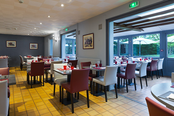 Comfort Hotel Pithiviers - photo 6