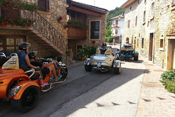 Dueti Garage - photo 1