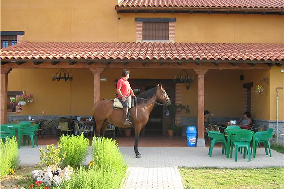 HOSPEDERIA LOS REALES - photo 5