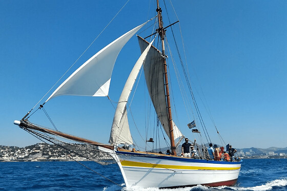 Croisière privée - journée en bateau à voile à Marseille