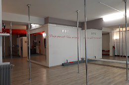 French Pole Riviera