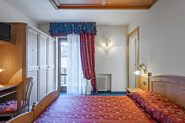 Family Hotel La Perla