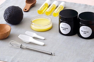 Atelier beaume corps et stick à lèvres à Annecy (74)