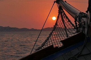 Croisière privée coucher de soleil en bateau à voile à Marseille