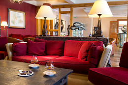 Relais & Châteaux La Cote Saint Jacques & Spa