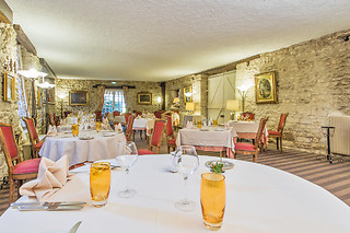 Séjour gourmand pour 2 au Château de Périgny à Vouillé (86)