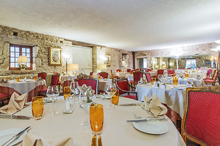 Séjour gourmand pour 2 au Château de Périgny à Vouillé (86)