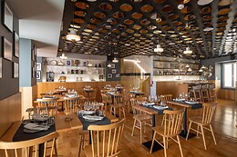 SEIS WINE BAR - GARRAFEIRA & PETISCOS