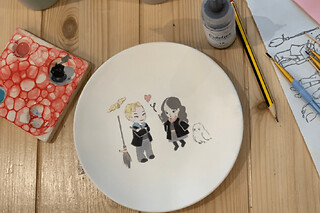 Atelier parent / enfant peinture sur céramique à Paris 14ème