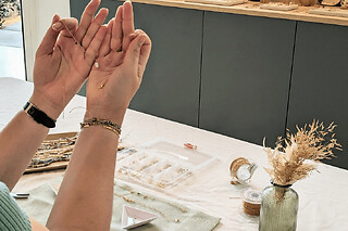 Atelier fabrication d'un bracelet ou collier à Paris 13ème - Atelier bracelet & collier - 2 heures