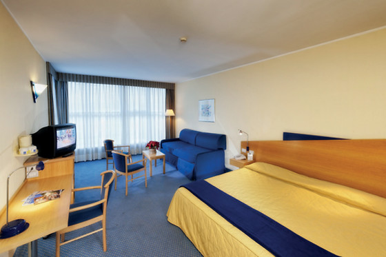 Hotel Express Aosta - photo 4