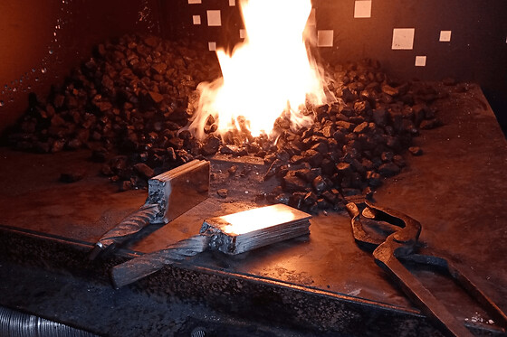 Atelier création d'un couteau avec manche en bois à Amboise (37)