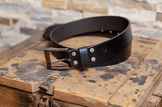 Atelier création d'une ceinture en cuir à Caen (14)