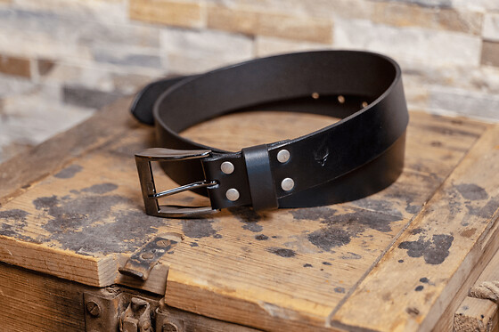 Atelier création d'une ceinture en cuir à Caen (14)