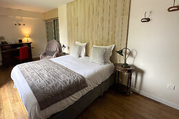 Le Manoir des Portes