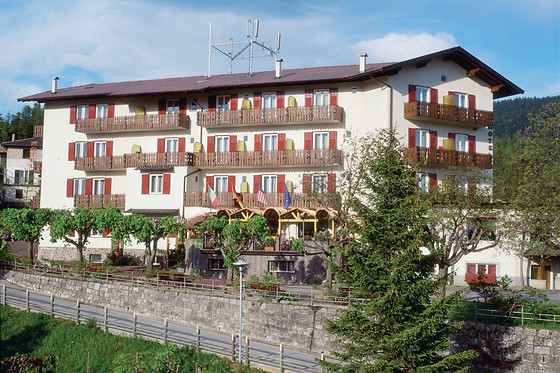 Hotel Panorama Wellness & Resort - photo 25