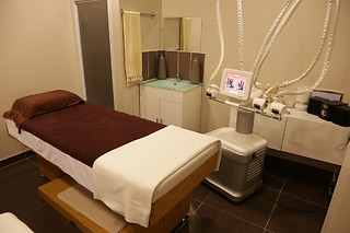 Un massage personnalisé et un accès au spa avec bain à remous à La Villa Zola à Marseille (13)