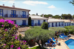 HOTEL VILLA BLAUMAR