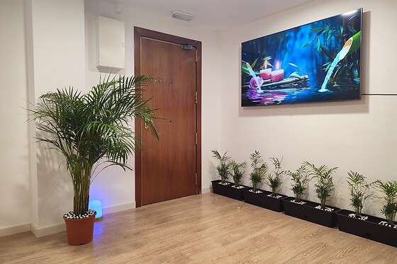 AMBAR THAI MASSAGES - photo 11