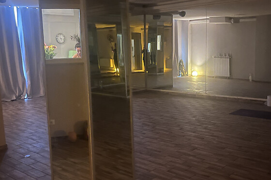 Bikram Yoga - photo 4