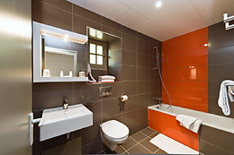 Kyriad Orange