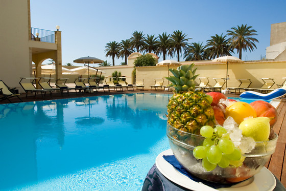 Mahara Hotel - photo 2