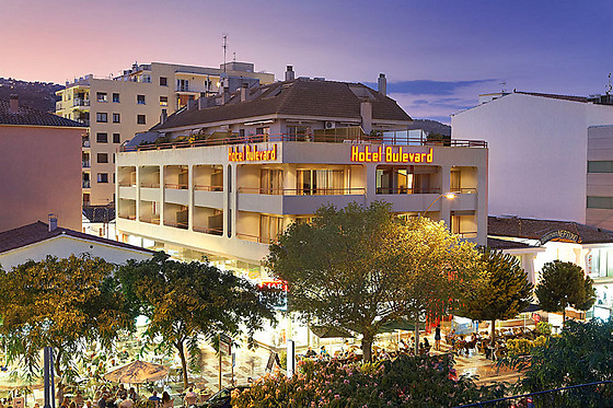 HOTEL BULEVARD GIRONA - photo 3