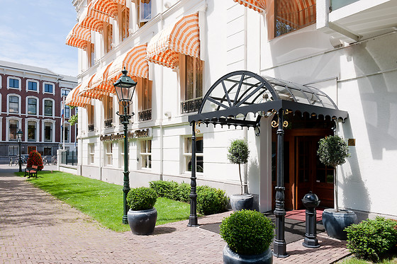 Carlton Ambassador Hotel - photo 0