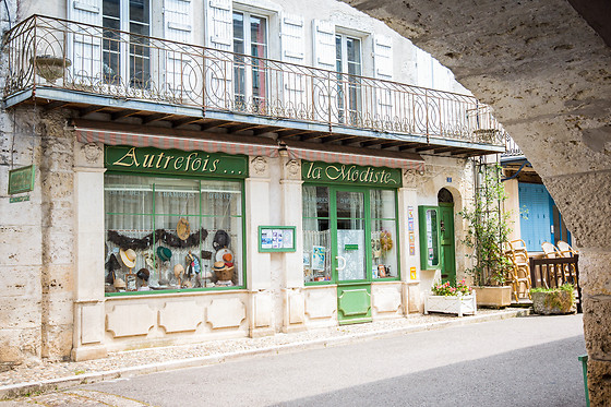 Autrefois la Modiste - photo 19
