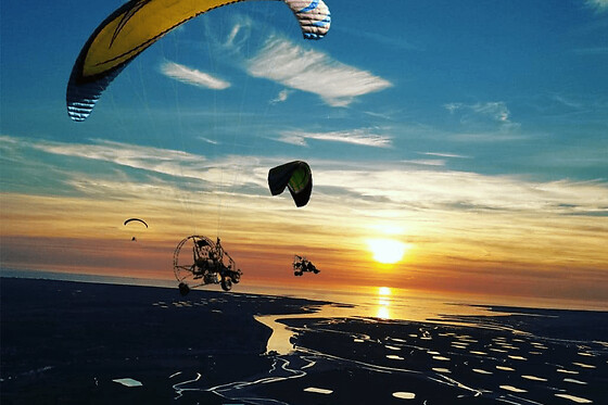 Funbooker - photo 0