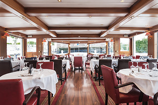Un dîner croisière pour 2 au Capitaine Fracasse à Paris (75015)